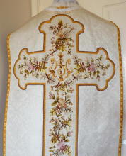 White Roman Vestment 9071